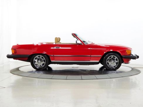 Used 1989 Mercedes-Benz 560 SL image 21