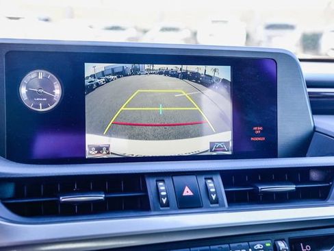 Used 2019 Lexus ES 350 w/ Premium Package image 29