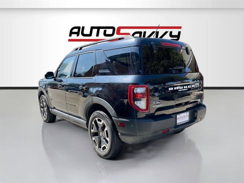 Used 2023 Ford Bronco Sport Outer Banks w/ Tech Package image 5