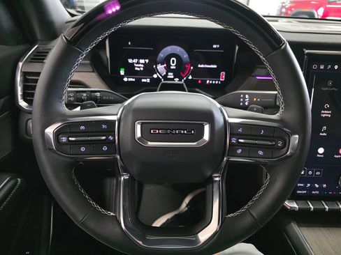 Used 2025 GMC Acadia Denali w/ Super Cruise Package AWD/4WD image 15