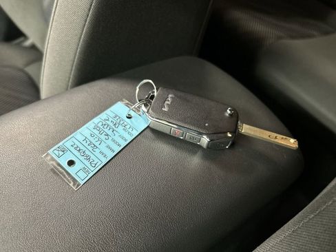 Certified 2024 Kia Seltos LX image 12