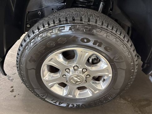 Used 2024 RAM 2500 Big Horn image 10