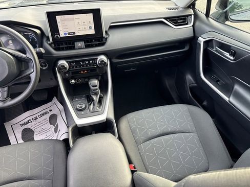 Used 2024 Toyota RAV4 XLE image 25
