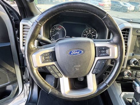 Used 2019 Ford F150 Platinum w/ Equipment Group 701A Luxury image 12