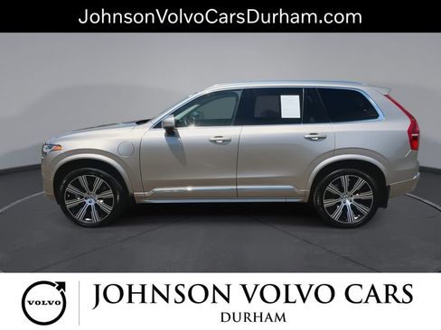 Used 2024 Volvo XC90 T8 Plus w/ Protection Package Premier AWD/4WD image 5