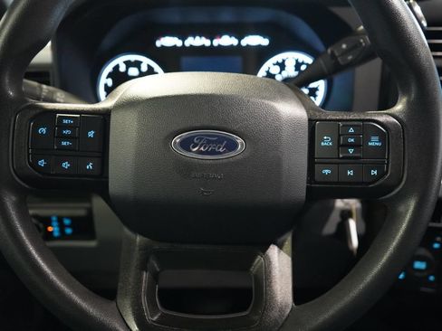 Used 2025 Ford F250 XL AWD/4WD image 13