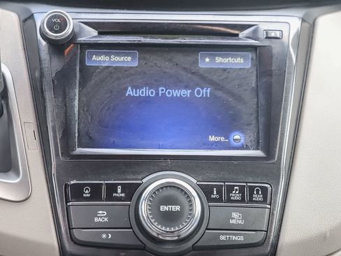 Used 2016 Honda Odyssey Touring image 16