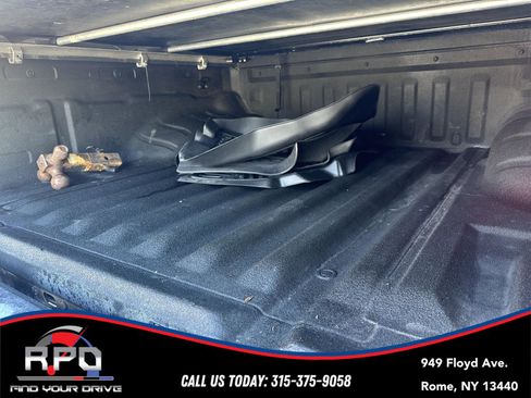 Used 2013 Nissan Frontier SV image 25