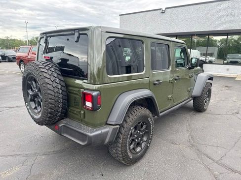 Used 2023 Jeep Wrangler Unlimited w/ Cold Weather Group AWD/4WD image 13