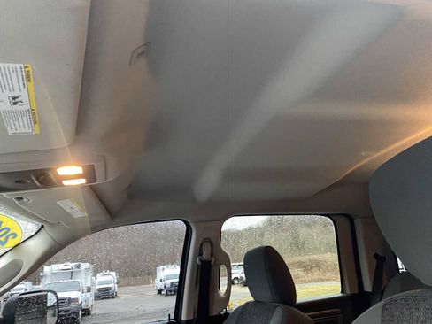 Used 2018 RAM 2500 Big Horn image 30