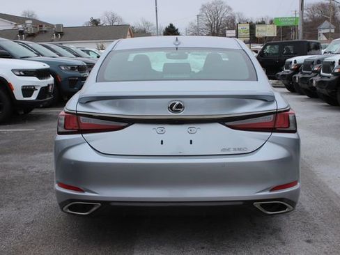 Used 2024 Lexus ES 350 F Sport w/ Accessory Package (Z2) image 29