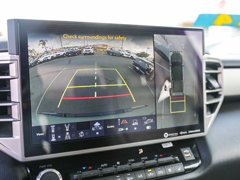 Used 2023 Toyota Tundra Limited w/ TRD Off-Road Package AWD/4WD image 16
