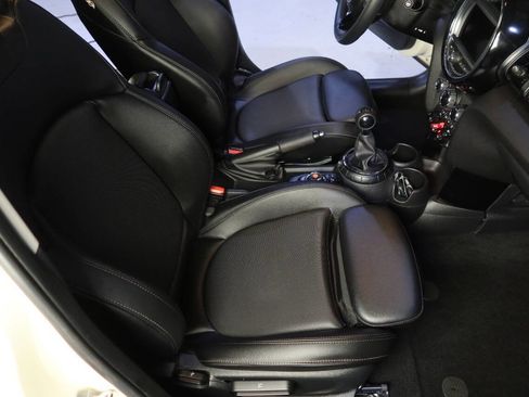 Used 2015 MINI Cooper S image 13