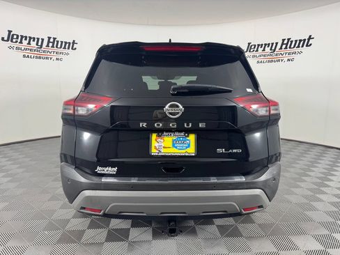 Used 2021 Nissan Rogue SL w/ Premium Package AWD/4WD image 7