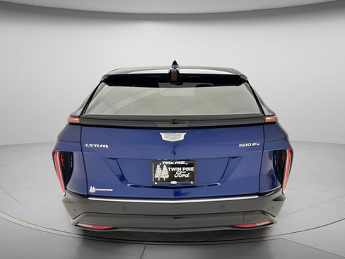 Used 2024 Cadillac Lyriq Tech w/ Driver Assist Package AWD/4WD image 7