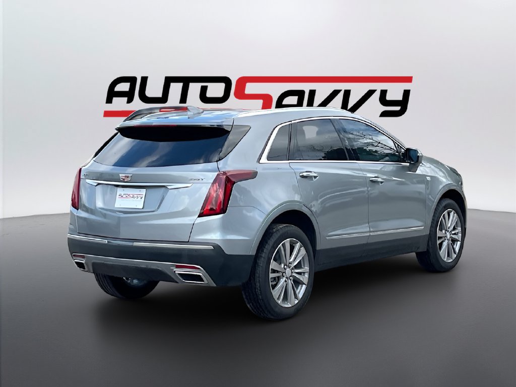 Used 2025 Cadillac XT5 Premium Luxury w/ LPO, Floor Liner Package FWD image 7