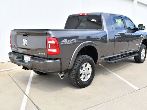 Used 2020 RAM 2500 Laramie AWD/4WD image 7