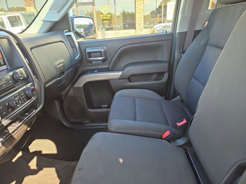 Used 2017 Chevrolet Silverado 1500 LT w/ All Star Edition image 19