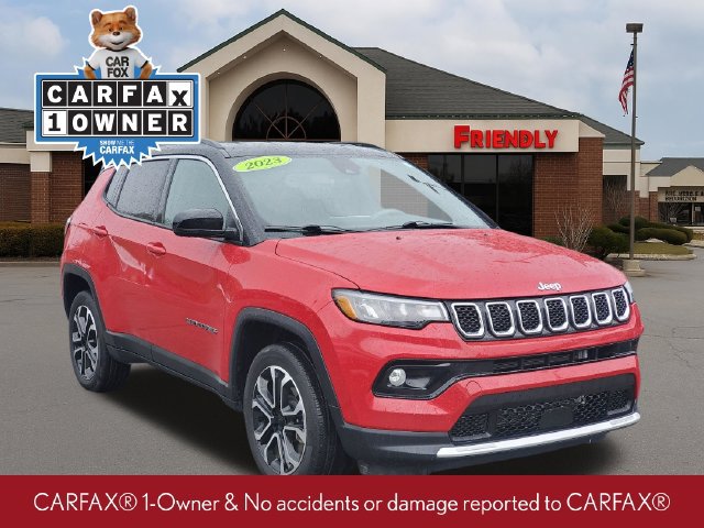 Used 2023 Jeep Compass Limited AWD/4WD image 2