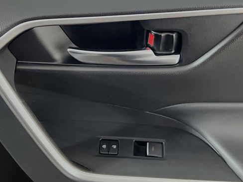 Used 2024 Toyota RAV4 XLE Premium image 32