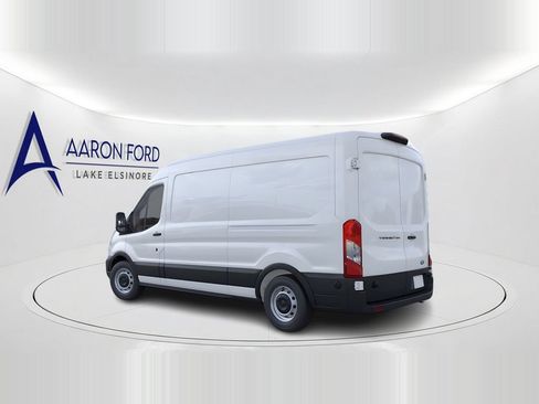 New 2026 Ford Transit 250 148 Medium Roof RWD image 4