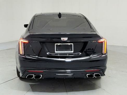 Certified 2025 Cadillac CT5 V w/ LPO, ONYX Package image 4