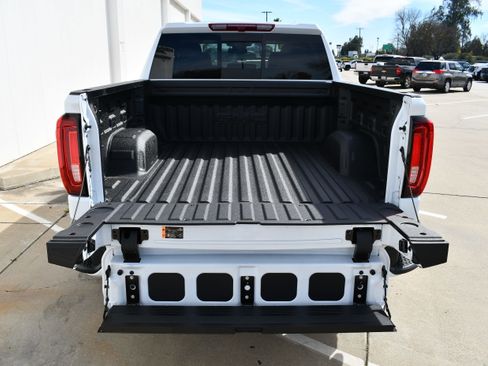 New 2026 GMC Sierra 1500 Denali image 7