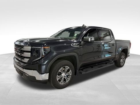 Certified 2024 GMC Sierra 1500 SLE w/ Preferred Package image 3