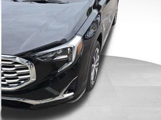 Used 2018 GMC Terrain Denali video 2