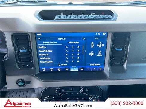 Used 2024 Ford Bronco Wildtrak image 11