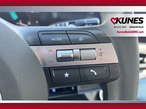 Used 2025 Hyundai Sonata SEL image 24