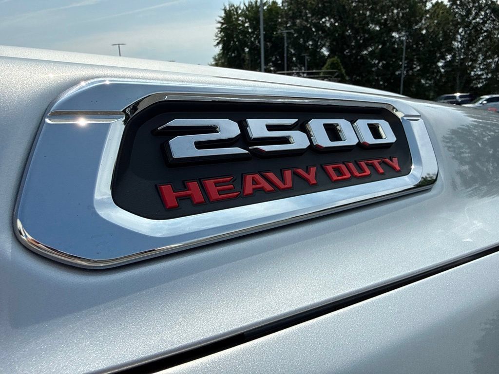 Used 2026 RAM 2500 Big Horn AWD/4WD image 9