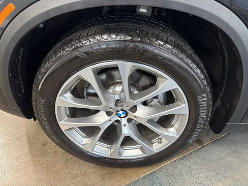 Used 2021 BMW X5 xDrive40i w/ Premium Package image 23