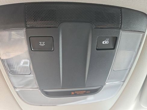 Certified 2025 Kia Sportage LX AWD/4WD image 26