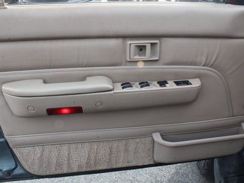 Used 1995 Toyota 4Runner SR5 image 31