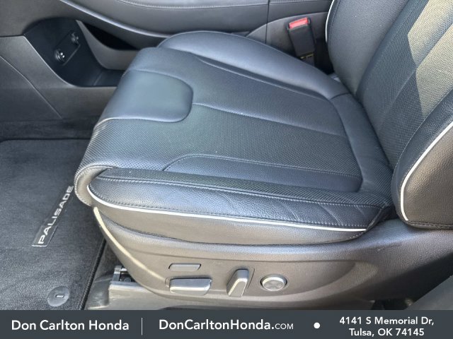 Used 2025 Hyundai Palisade Limited AWD/4WD image 13