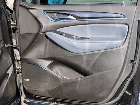 Used 2024 Buick Enclave Premium image 16