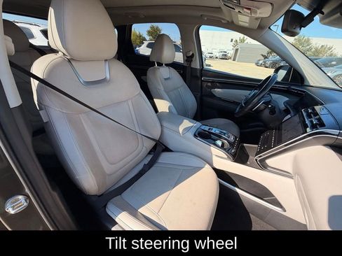 Used 2023 Hyundai Tucson Limited image 27