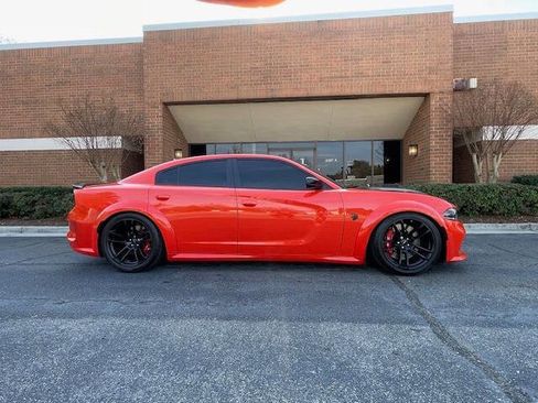 Used 2022 Dodge Charger SRT Hellcat image 10