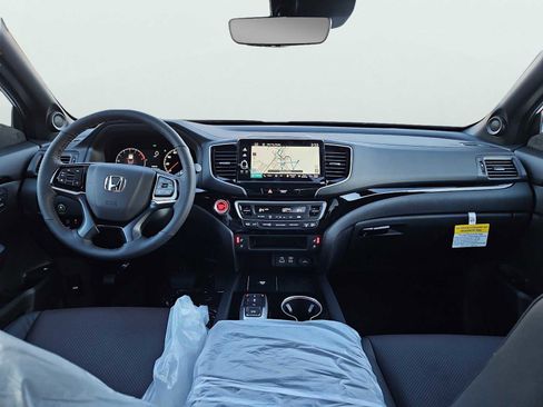 New 2026 Honda Ridgeline Black Edition image 8