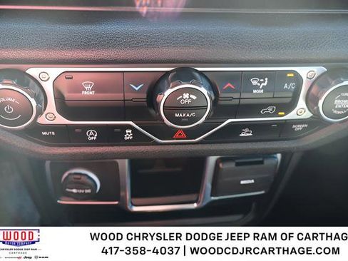 Used 2024 Jeep Gladiator Sport AWD/4WD image 21