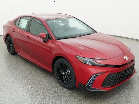 New 2026 Toyota Camry SE FWD image 13