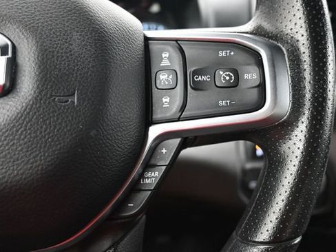 Used 2025 RAM 1500 Tradesman AWD/4WD image 11