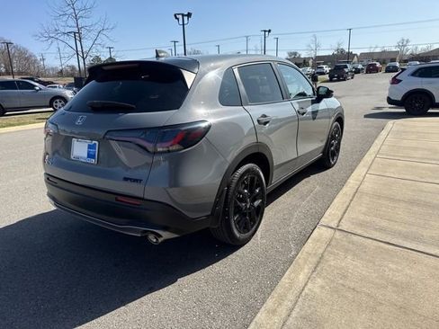 Certified 2023 Honda HR-V Sport image 4