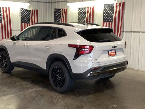 New 2026 Chevrolet Trax ACTIV w/ Driver Confidence Package FWD image 3