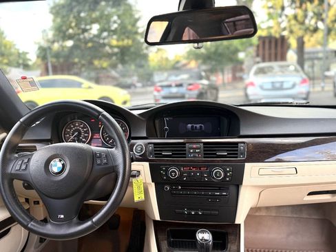 Used 2011 BMW 335i xDrive Coupe AWD/4WD image 11