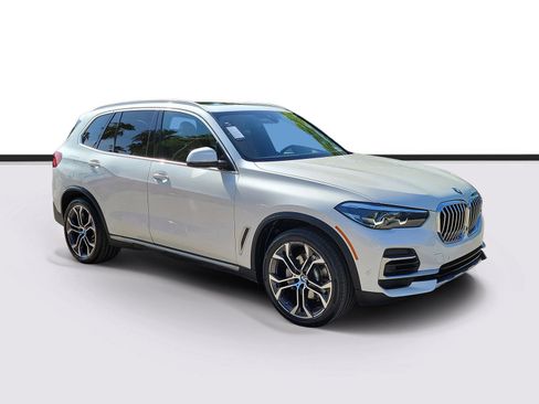 Certified 2023 BMW X5 sDrive40i w/ Premium Package RWD image 1