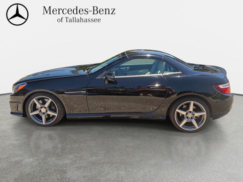 Used 2015 Mercedes-Benz SLK 250 image 8