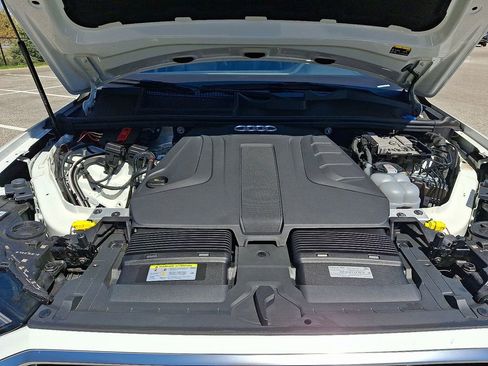 Used 2021 Audi Q7 2.0T Premium Plus w/ Premium Plus Package image 29