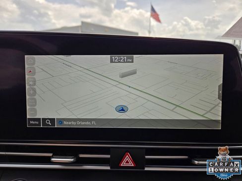 Used 2025 Hyundai Elantra SEL image 29